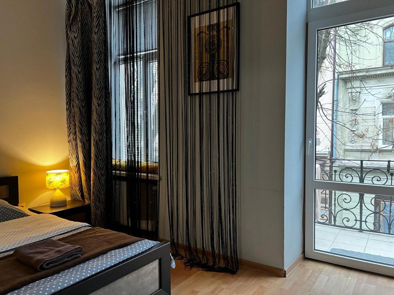 Apartments On Skoryka Str Lviv Kültér fotó